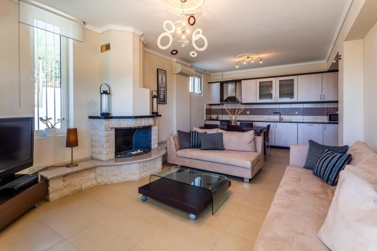 Aigli Fully Equipped Getaway - Seaview Lux Retreat Kalamata Exterior foto